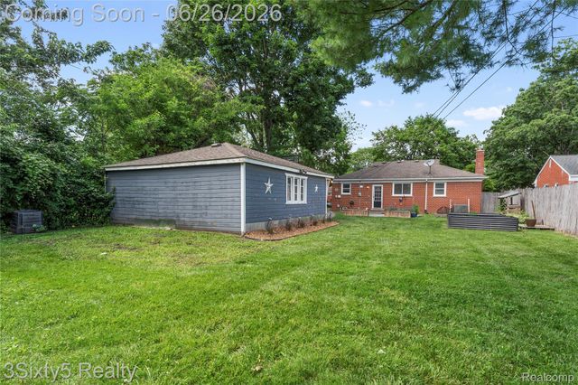 28717 Westfield Street, Livonia, MI 48150