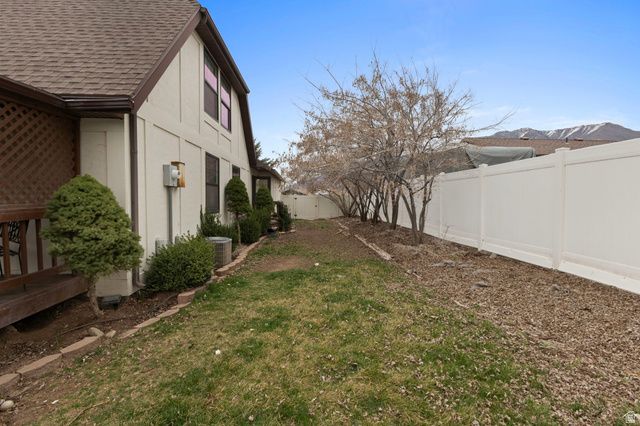 7886 S 2100 E, South Weber, UT 84405