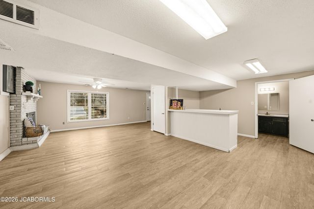 605 BELAIR DRIVE, Jefferson City, MO 65109