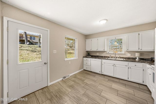 605 BELAIR DRIVE, Jefferson City, MO 65109