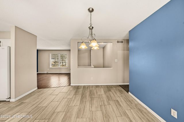 605 BELAIR DRIVE, Jefferson City, MO 65109