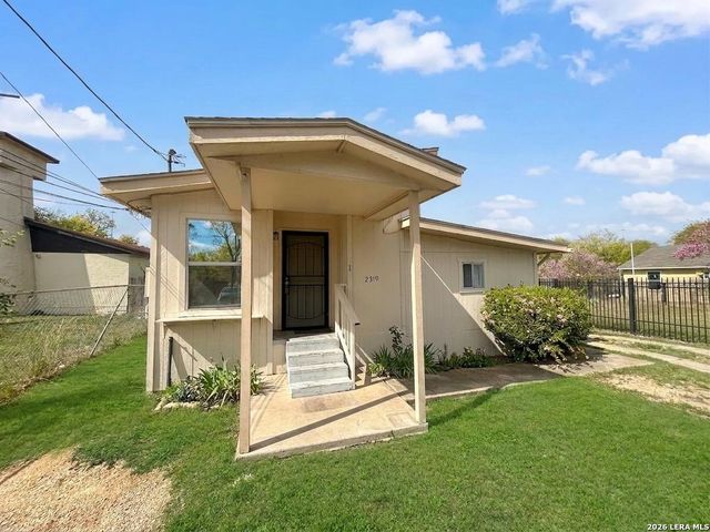 2319 Observation Dr Apt 1, San Antonio, TX 78227