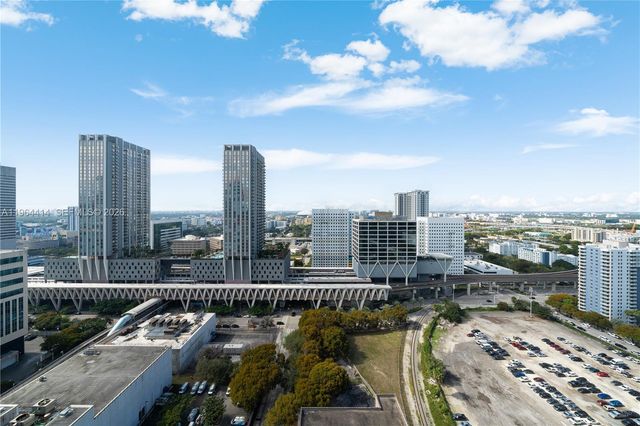 11 NE 6th 2901, Miami, FL 33132