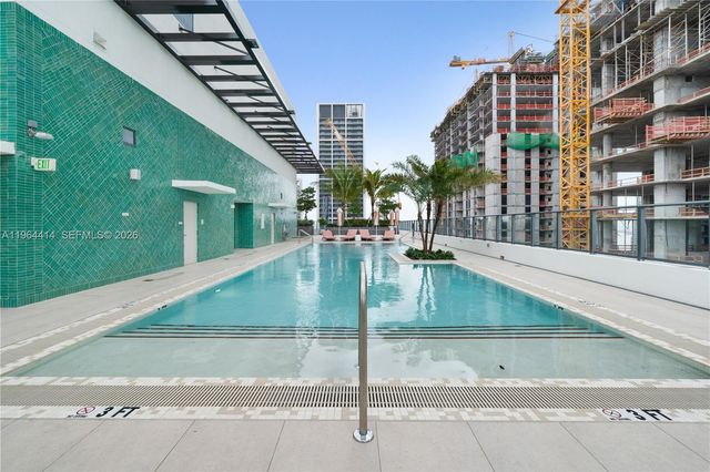 11 NE 6th 2901, Miami, FL 33132