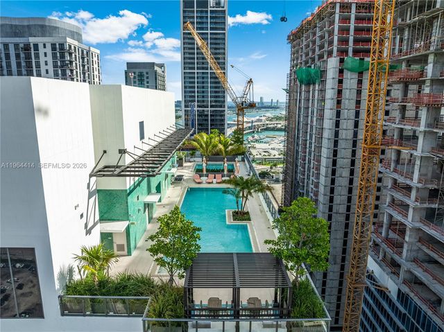 11 NE 6th 2901, Miami, FL 33132