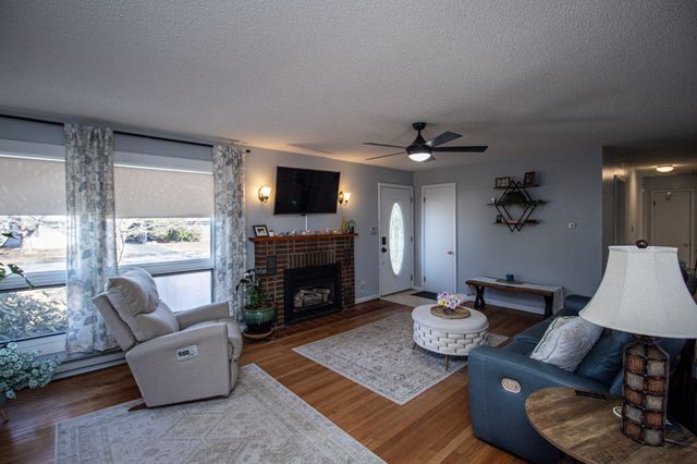 6 Olivetti Place, Plattsburgh, NY 12901