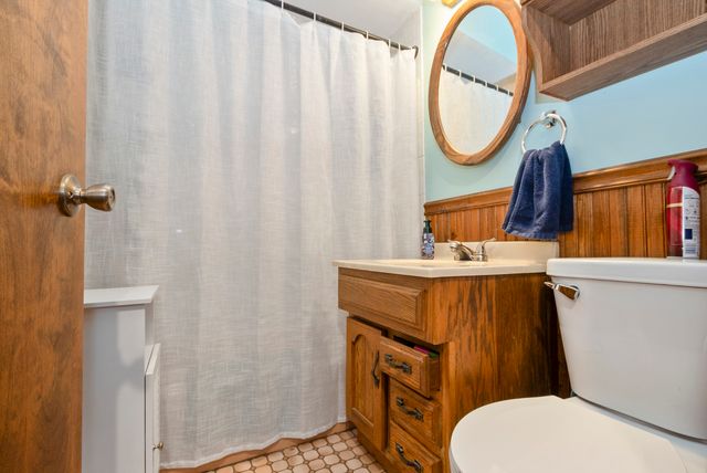 15017 Sunset Avenue, Oak Forest, IL 60452