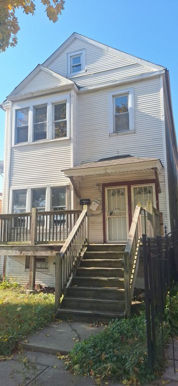 9338 S Marquette Avenue, Chicago, IL 60617