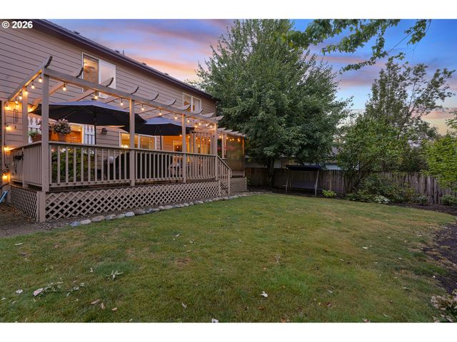 12135 Se EISERT Ct, Happy Valley, OR 97086