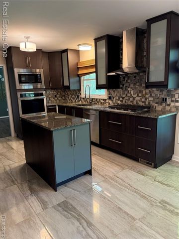 46310 Lafonde Court, Plymouth, MI 48170