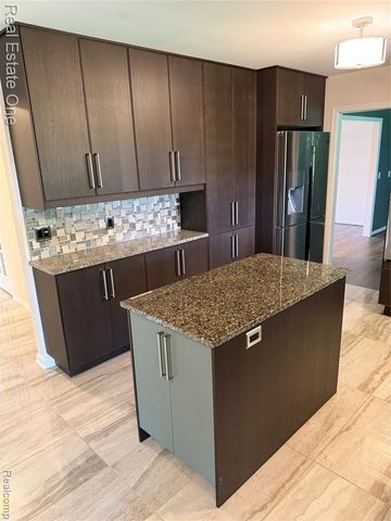 46310 Lafonde Court, Plymouth, MI 48170