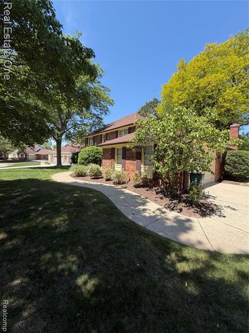 46310 Lafonde Court, Plymouth, MI 48170