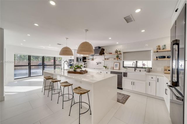 3400 N Park Rd, Hollywood, FL 33021