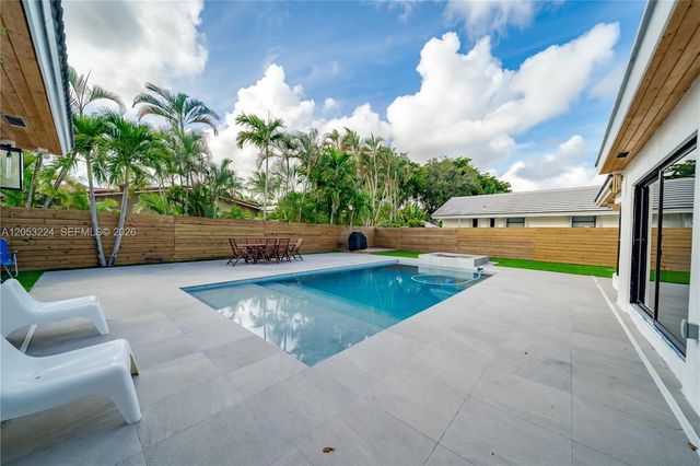 3400 N Park Rd, Hollywood, FL 33021
