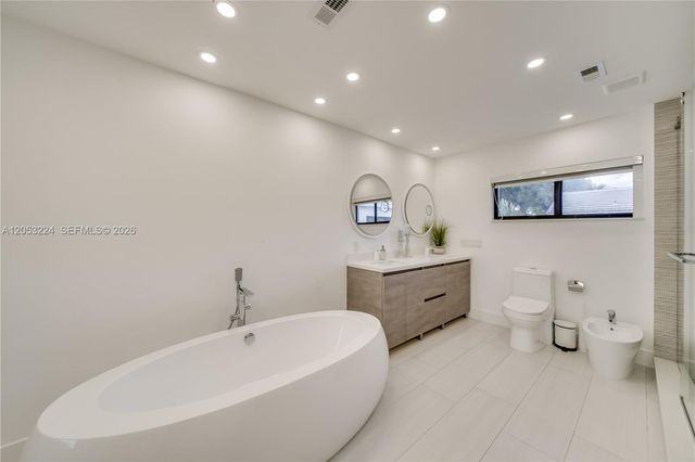 3400 N Park Rd, Hollywood, FL 33021