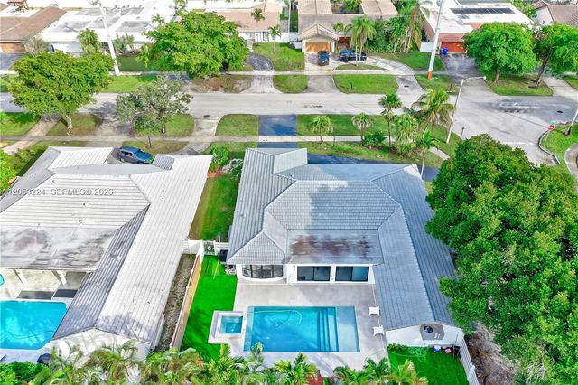3400 N Park Rd, Hollywood, FL 33021