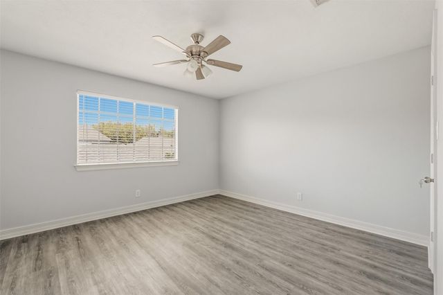 4822 Hillswick Drive, Sugar Land, TX 77479