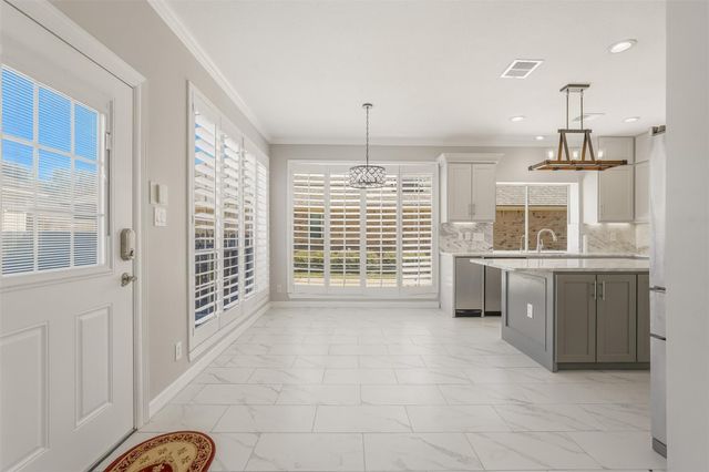 4822 Hillswick Drive, Sugar Land, TX 77479