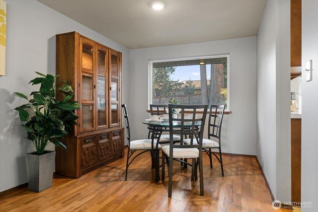 10523 NE 197TH Street, Bothell, WA 98011