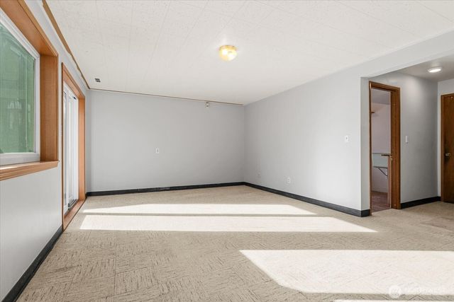 10523 NE 197TH Street, Bothell, WA 98011