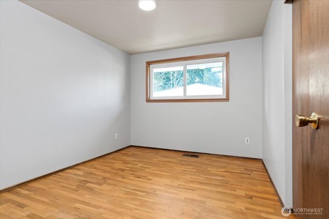 10523 NE 197TH Street, Bothell, WA 98011