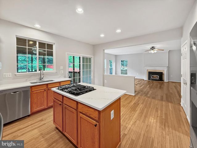 173 SAWGRASS DR, Charles Town, WV 25414