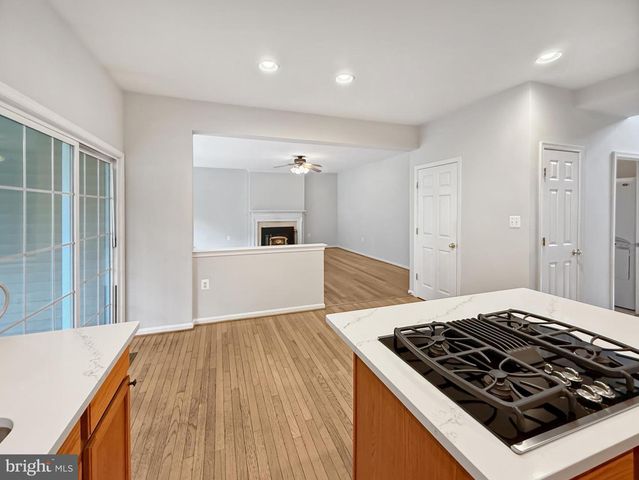 173 SAWGRASS DR, Charles Town, WV 25414