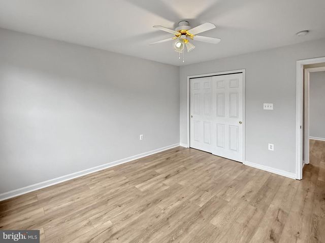 173 SAWGRASS DR, Charles Town, WV 25414