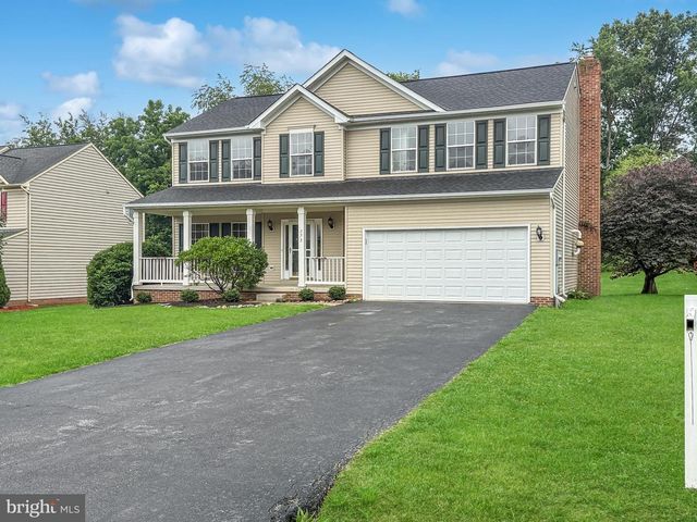 173 SAWGRASS DR, Charles Town, WV 25414
