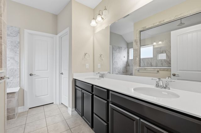 1045 Twisting Ridge Terrace, Fort Worth, TX 76052