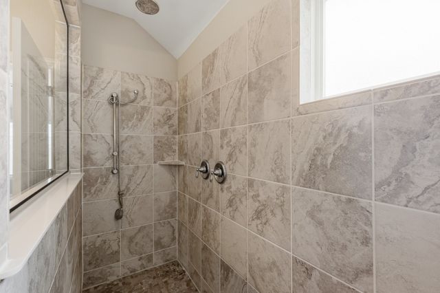 1045 Twisting Ridge Terrace, Fort Worth, TX 76052