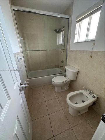 3783 NW 201st Ter, Miami Gardens, FL 33055