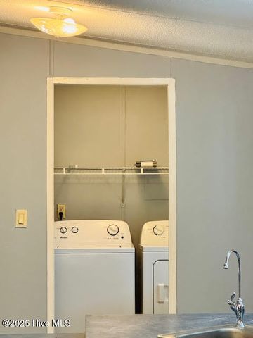 3670 Old Maco Road NE, Leland, NC 28451