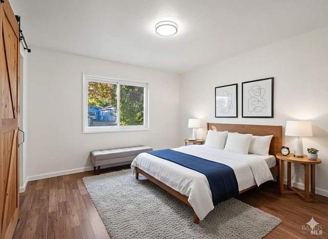 6 Lorraine St, Ukiah, CA 95482