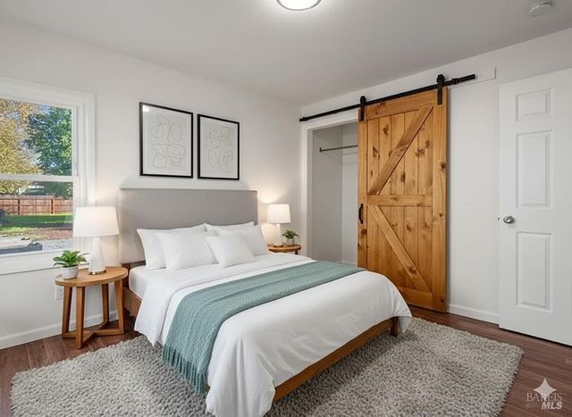 6 Lorraine St, Ukiah, CA 95482