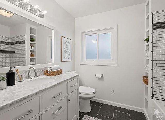 6 Lorraine St, Ukiah, CA 95482