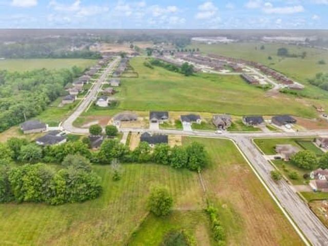 165 Central Park Avenue, Berea, KY 40403