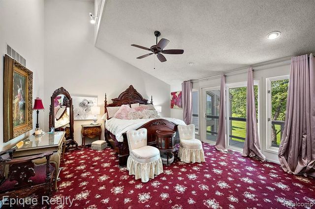1848 Golf Ridge Drive, Bloomfield Hills, MI 48302