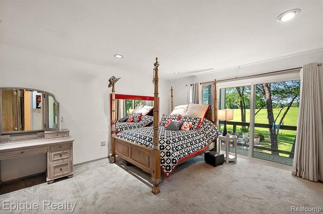 1848 Golf Ridge Drive, Bloomfield Hills, MI 48302
