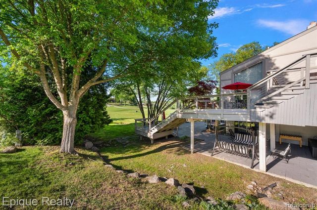 1848 Golf Ridge Drive, Bloomfield Hills, MI 48302