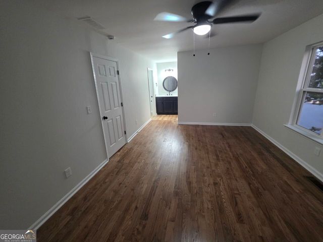 1232 Ridgecrest Lane SE, Smyrna, GA 30080