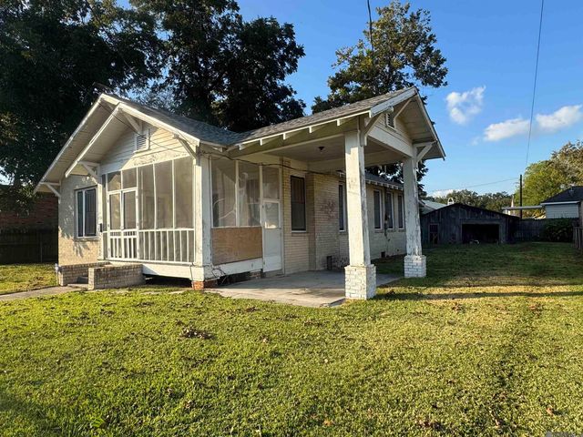 456 Louisiana Ave, Port Allen, LA 70767