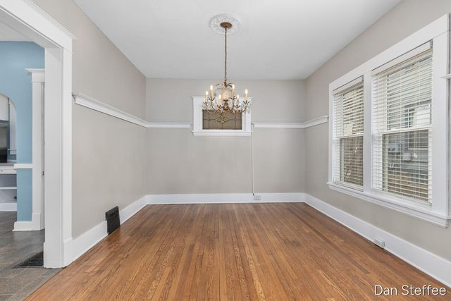 1010 Tamarack Avenue, Grand Rapids, MI 49504