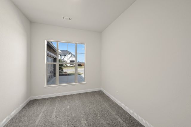 224 Pine Leaf Trail, Waxahachie, TX 75165