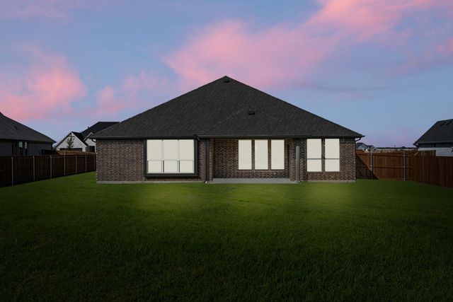 224 Pine Leaf Trail, Waxahachie, TX 75165