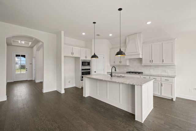 224 Pine Leaf Trail, Waxahachie, TX 75165