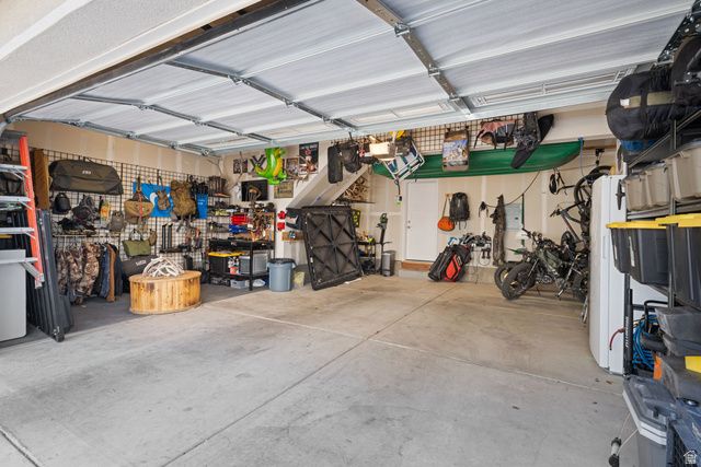 3855 W MOSSMORRAN LN, Salt Lake City, UT 84106