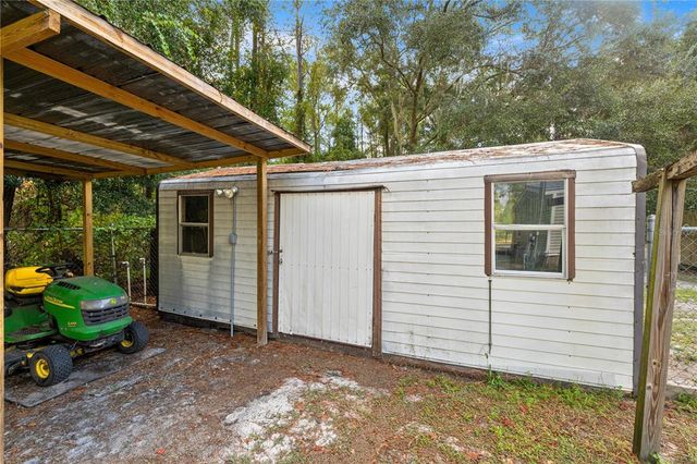 5627 SE 223RD STREET, Hawthorne, FL 32640