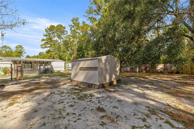 5627 SE 223RD STREET, Hawthorne, FL 32640