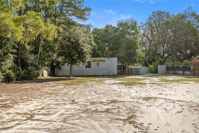 5627 SE 223RD STREET, Hawthorne, FL 32640